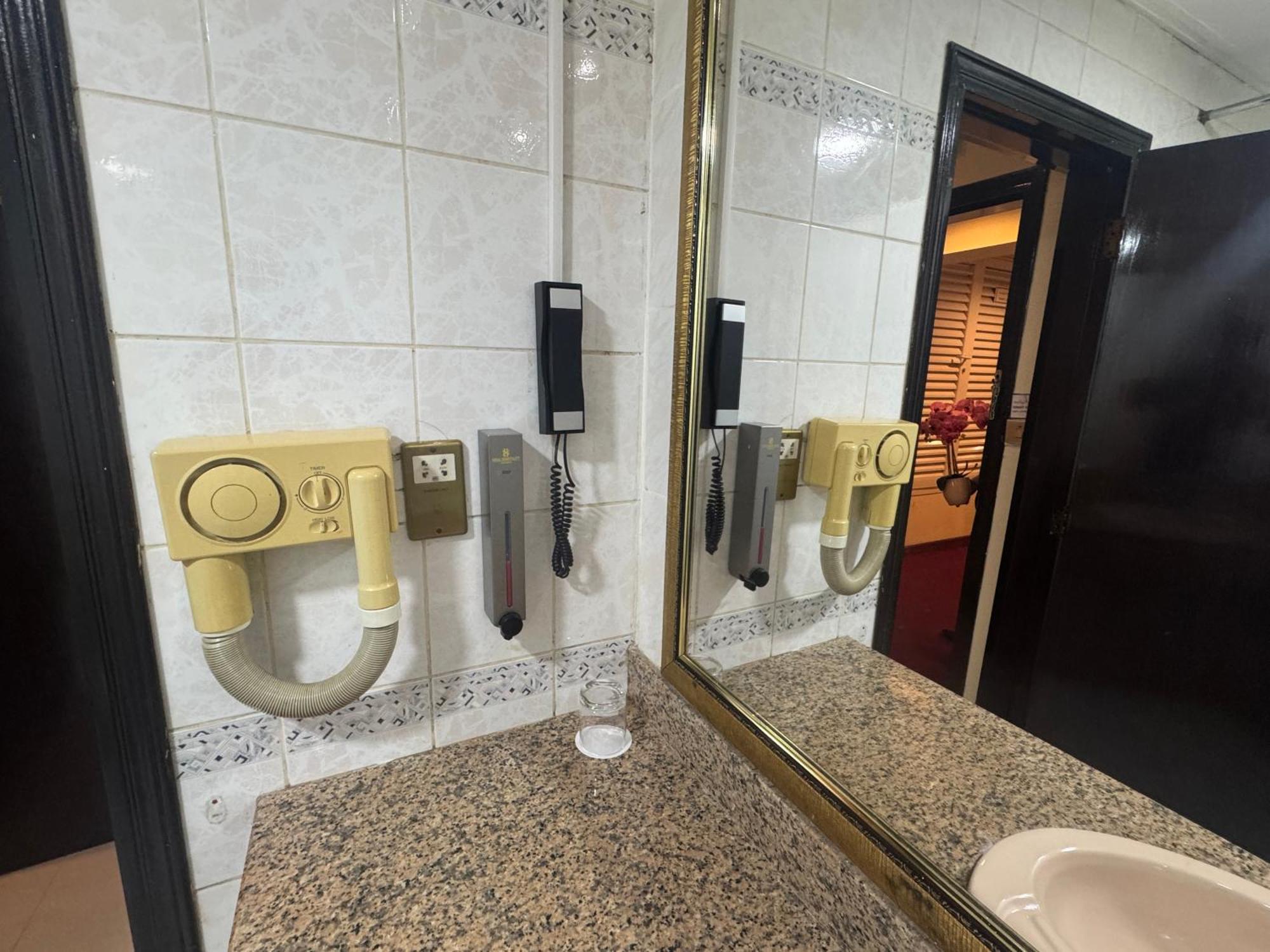 Orchid Hotel Deira Dubai Eksteriør bilde